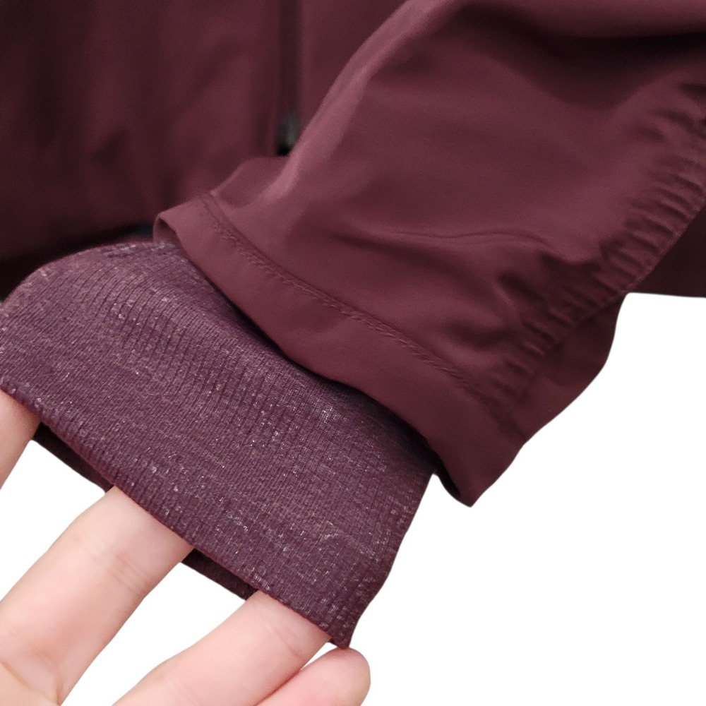 Nike‎ Shield Golf Bomber Jacket Womens Small Burgundy Crush Ruched Sleeves - Picture 5 of 12